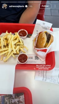 GF Adrienne de Max Johnson Tease UNC QB في تاريخ ممتع في فيغاس (IG / Adriennejdavis)