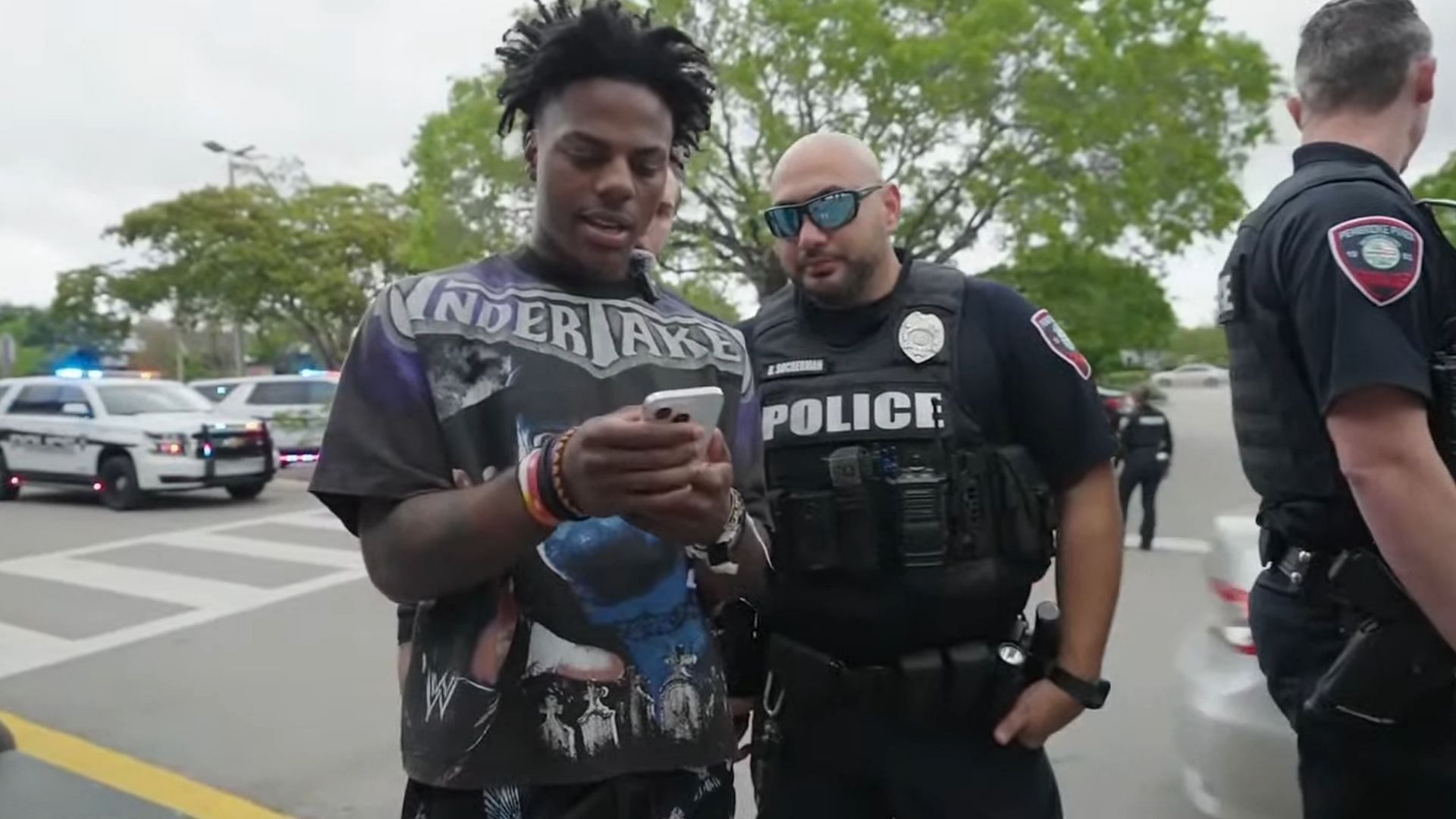 IShowSpeed became the victim of a swatting during his IRL stream (Image via IShowSpeed/YouTube)