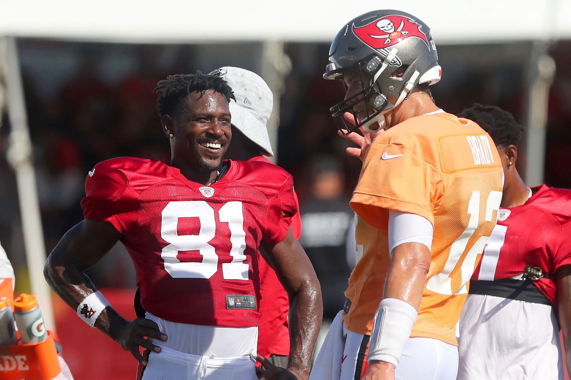 NFL: AUG 18 Buccaneers &amp; Titans Joint Training Camp - Source: Getty