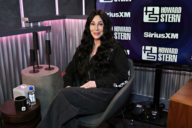 “Billy and Tina have served their time in confinement”: Cher advocates for LA Zoo elephants to be relocated to a sanctuary