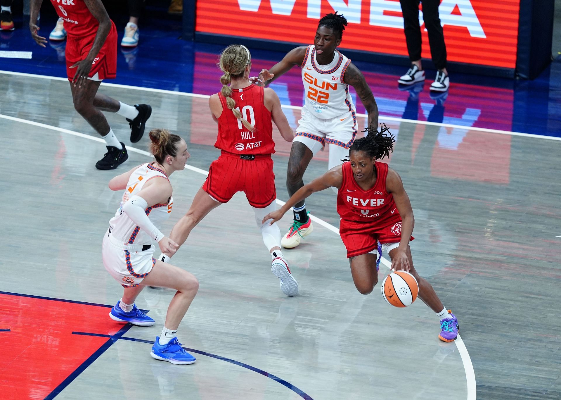 WNBA: MAY 30 Connecticut Sun at Indiana Fever - Source: Getty