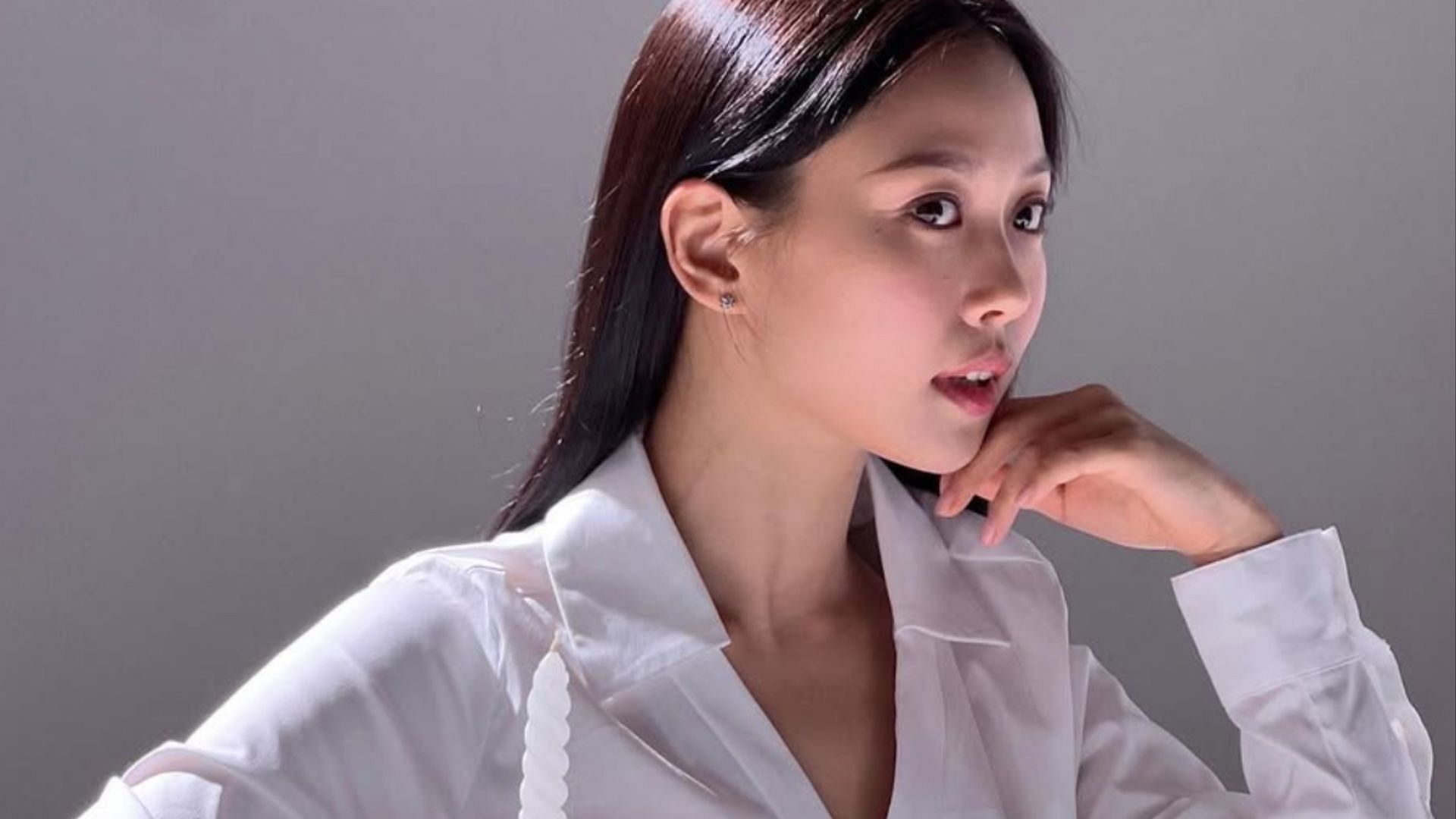 South Korean actress Go Min-si (Image via Instagram/@gominsi)