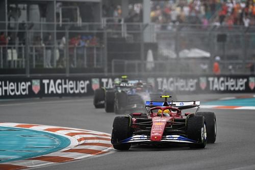 Lewis Hamilton (44) leads Alex Albon (23) during the Miami Sprint. Source: Getty