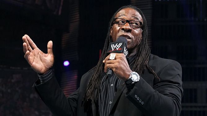 Booker T reveals WWE legend is returning after 14 years