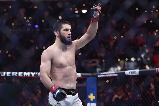 "Islam has to let go" - Chael Sonnen claims Islam Makhachev’s lightweight run is done, calls for welterweight commitment
