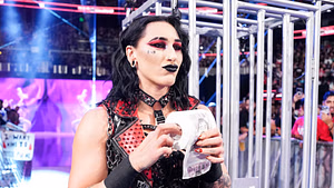 "The fans want her" - Veteran convinced that Rhea Ripley will not be picked to win WWE Money in the Bank (Exclusive)