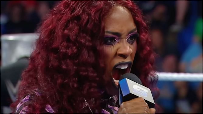 Naomi's attempt to cash in Money in the Bank contract on current champion thwarted by unexpected WWE star