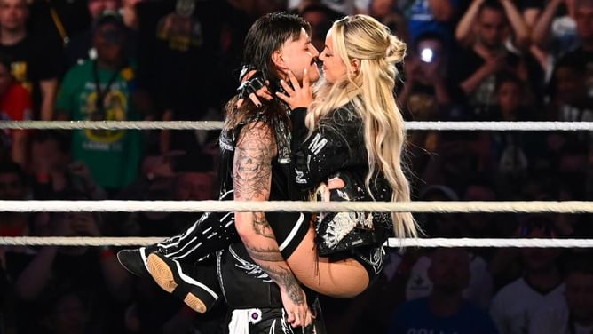 Liv Morgan & Dominik Mysterio seen together at huge non-WWE event despite recent breakup tease