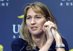 "If you go to a big city in the world & need a doctor, just ask me" - When Steffi Graf opened up about injury struggles before last Wimbledon campaign