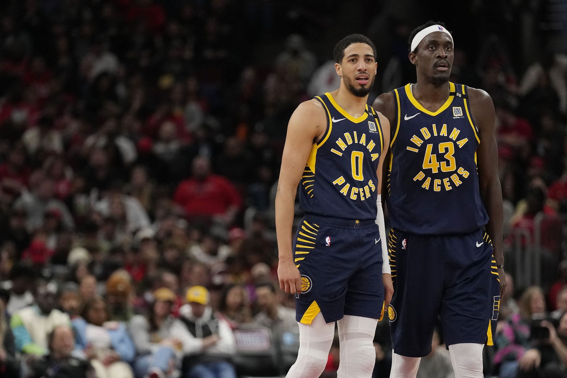 Fans react to Pascal Siakam winning ECF MVP award over Tyrese Haliburton. -- Photo by GETTY