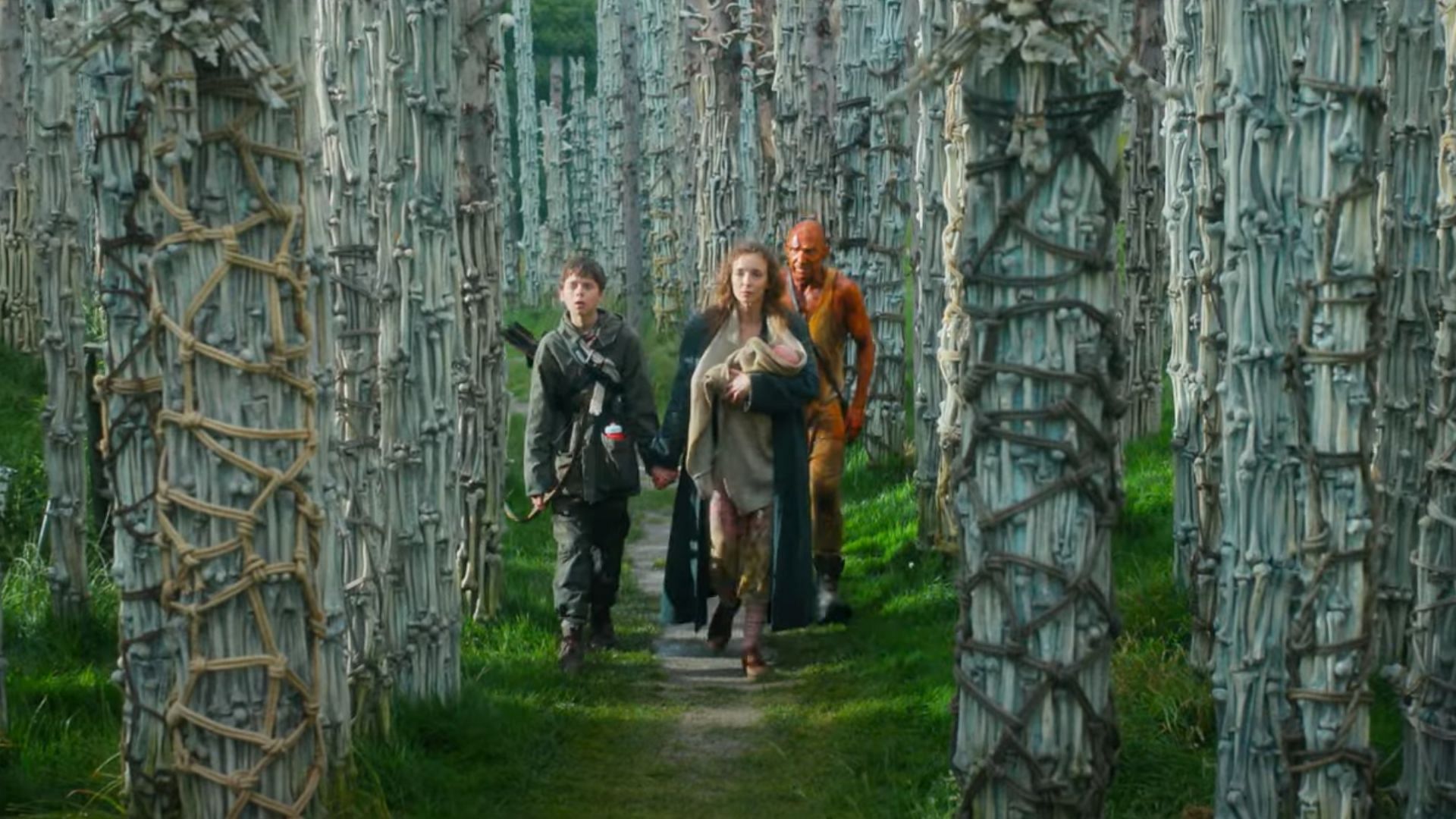  Jodie Comer as Isla in 28 Years Later (Image via YouTube/ Sony Pictures Releasing UK)