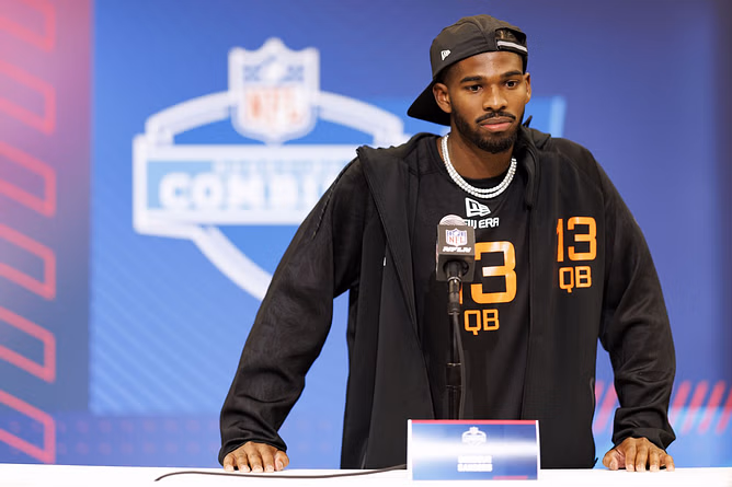 Shedeur Sanders ticketed for allegedly driving over speed limit in Cleveland