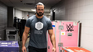 Drew McIntyre reveals why he "left the building" at WWE Royal Rumble