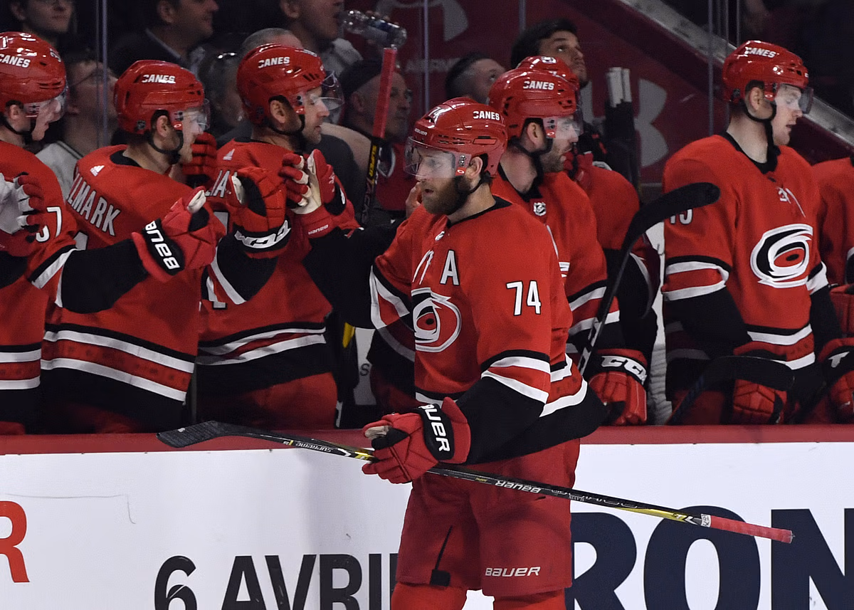 "He shut down McDavid": Paul Bissonnette dethrones Jacob Slavin to pick $46,000,000 Panthers star as league's best defensive D-man