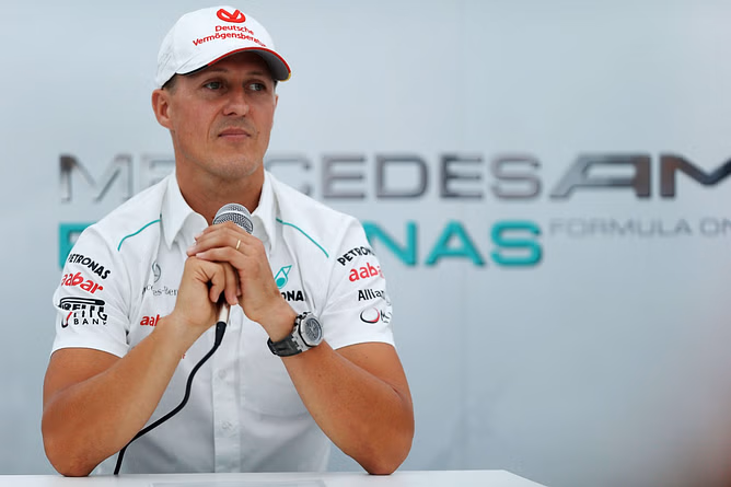 "I just remembered how busy it was": Mercedes insider on the impact of Michael Schumacher joining the team