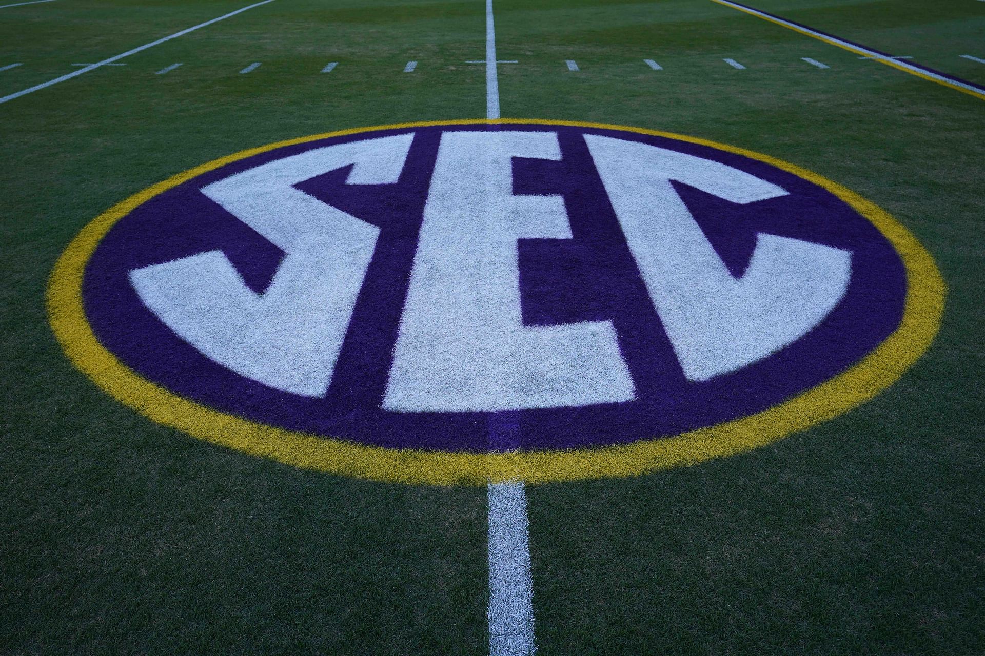 NCAA Football: Arkansas at Louisiana State - Source: Imagn