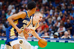 NBA Trade Rumors: Nikola Jokic's Nuggets predicted to land Zion Williamson's $112,000,000 teammate