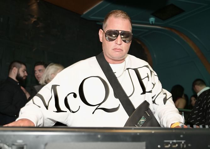 "I'd crack him in the face" — Scott Storch calls out Kanye West for disrespecting Jewish people