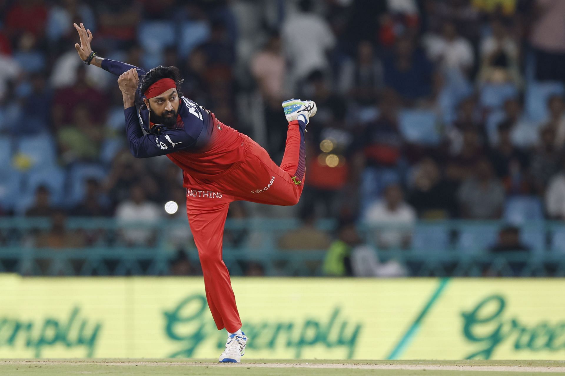Krunal Pandya has picked up 15 wickets at an economy rate of 8.61 in 14 innings in IPL 2025. [P/C: Getty]