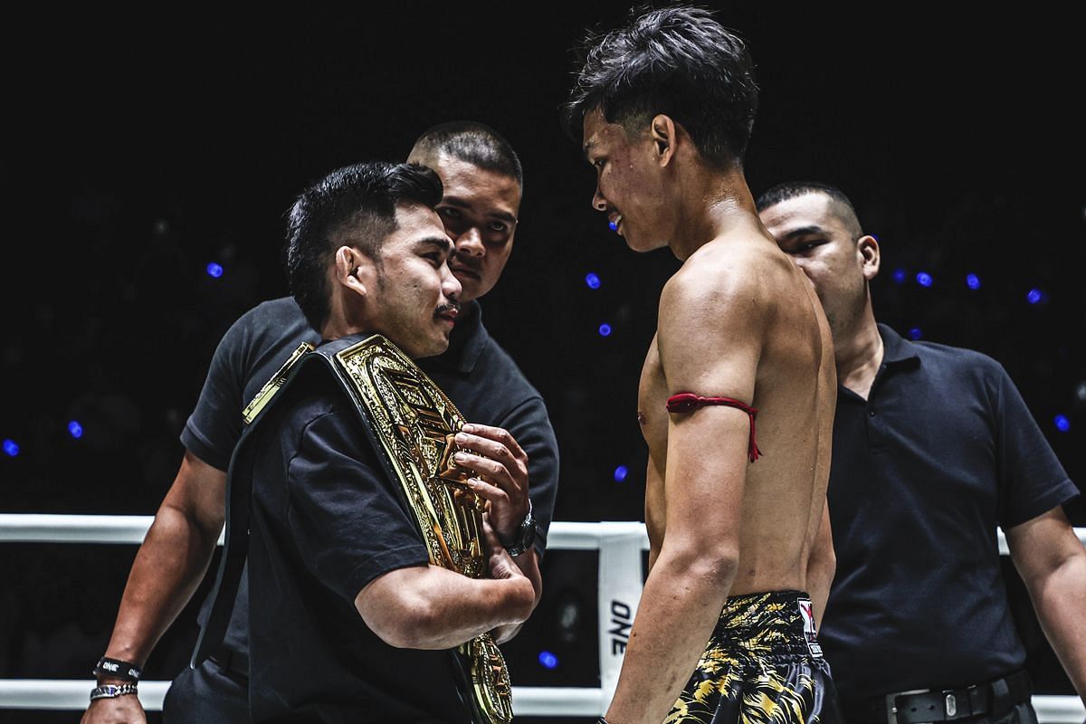 Prajanchai (left) and Aliff (right). [Photo from ONE Championship]