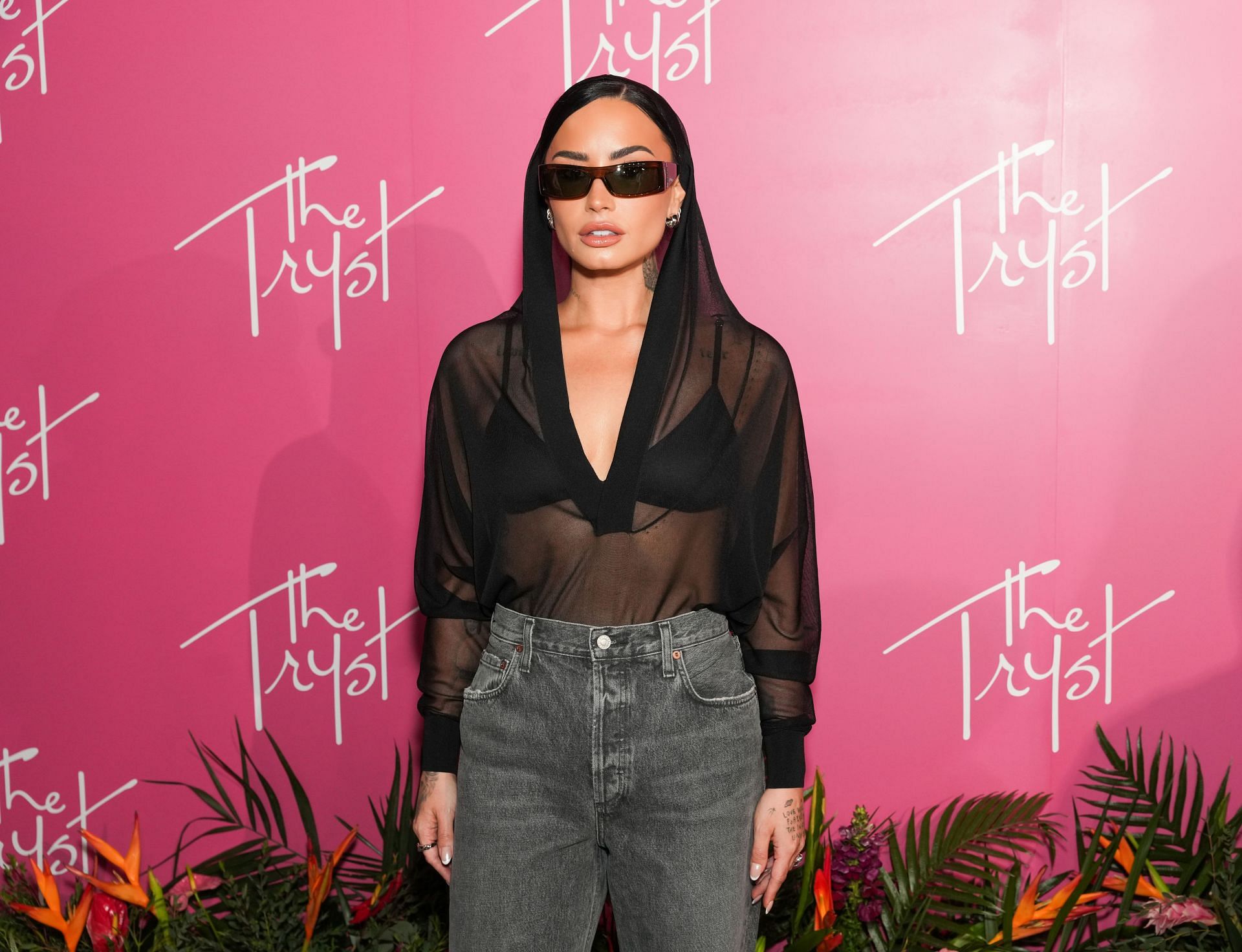 “Very wholesome if you know her history with food”- Fans react as Demi Lovato announces the release of her first cookbook