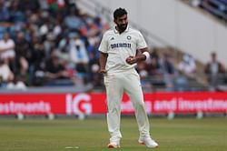 Sunil Gavaskar & Cheteshwar Pujara ask Sanjana Ganesan to convince Jasprit Bumrah to play all 5 ENG vs IND 2025 Tests [Watch]