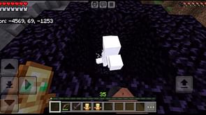 Minecraft Bedrock player shows incredible plan to defeat the wither on mobile, leaving community impressed