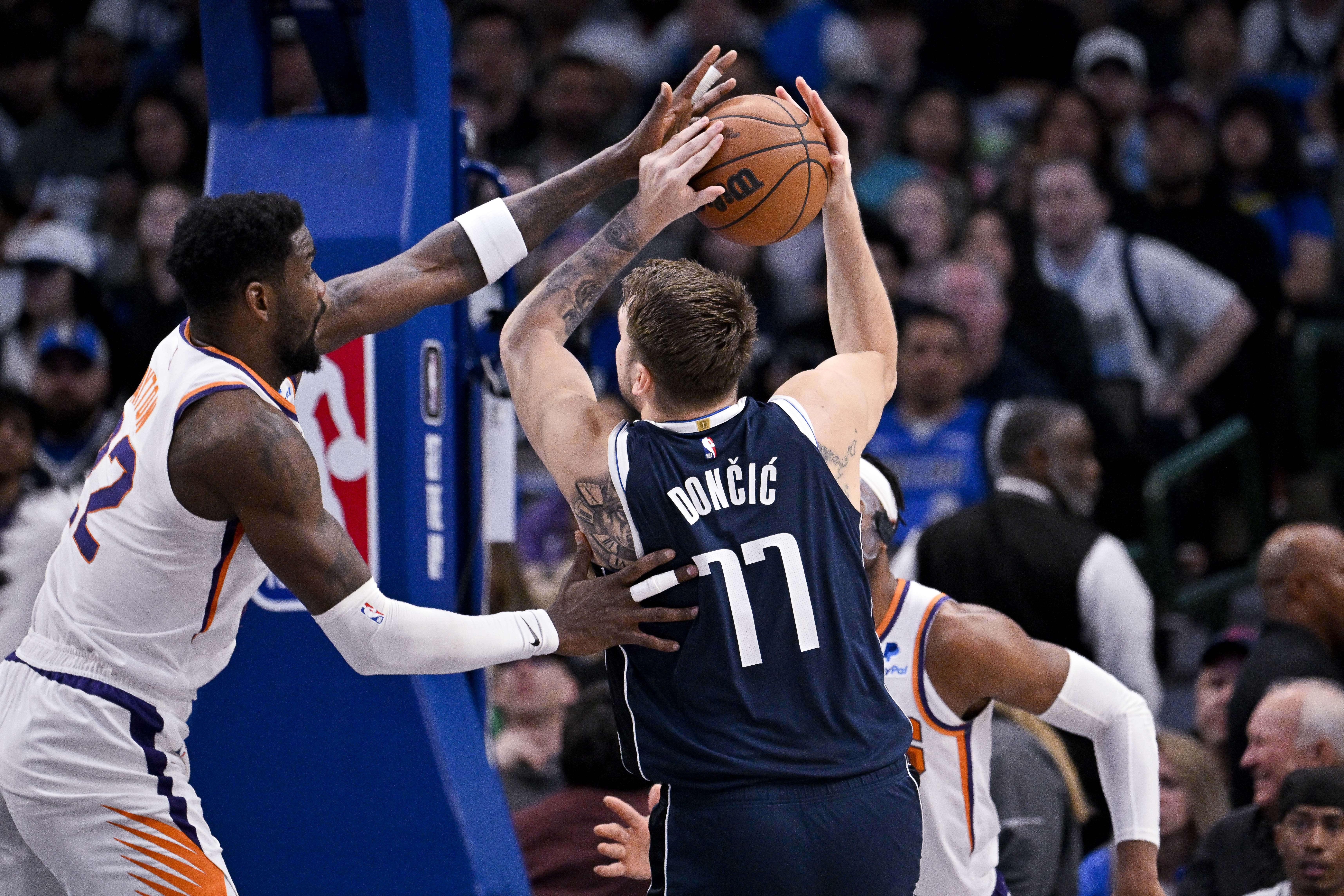 DeAndre Ayton já foi aberto sobre sua amizade com Luka Doncic. (Foto: Imagen)