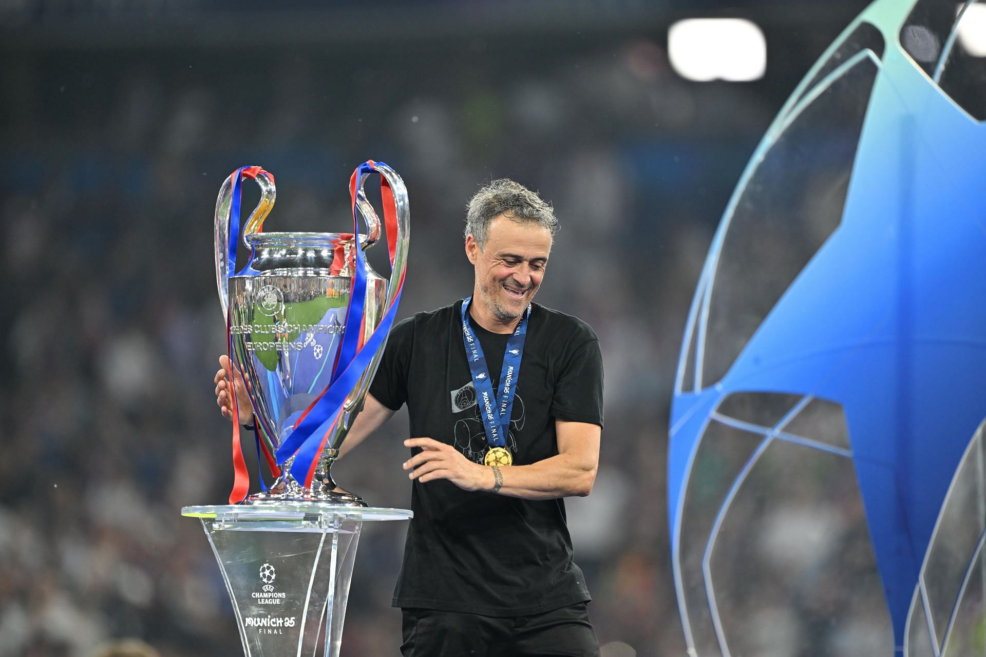 PSG boss Luis Enrique