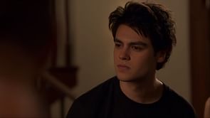 Does Marcus die in Ginny & Georgia season 3? Details explored