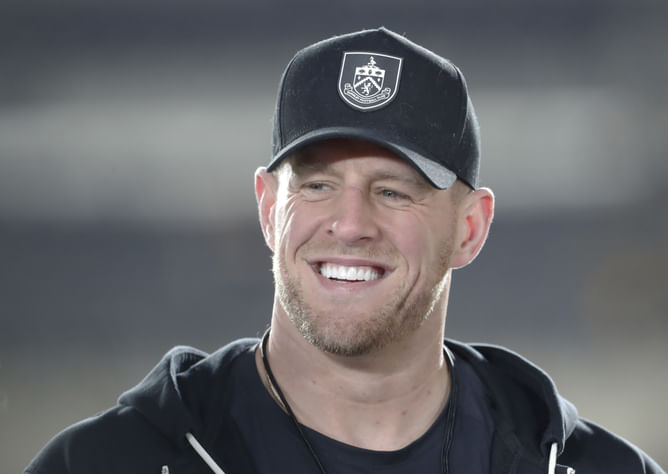 Former NFL star J.J. Watt shows appreciation for Stanley Cup Playoffs after Oilers-Panthers clash heads to second straight OT
