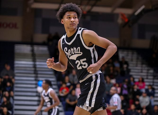 After Kiyan Anthony’s Syracuse, 4-star Maximo Adams expresses gratitude for offer from Josh Pastner’s UNLV