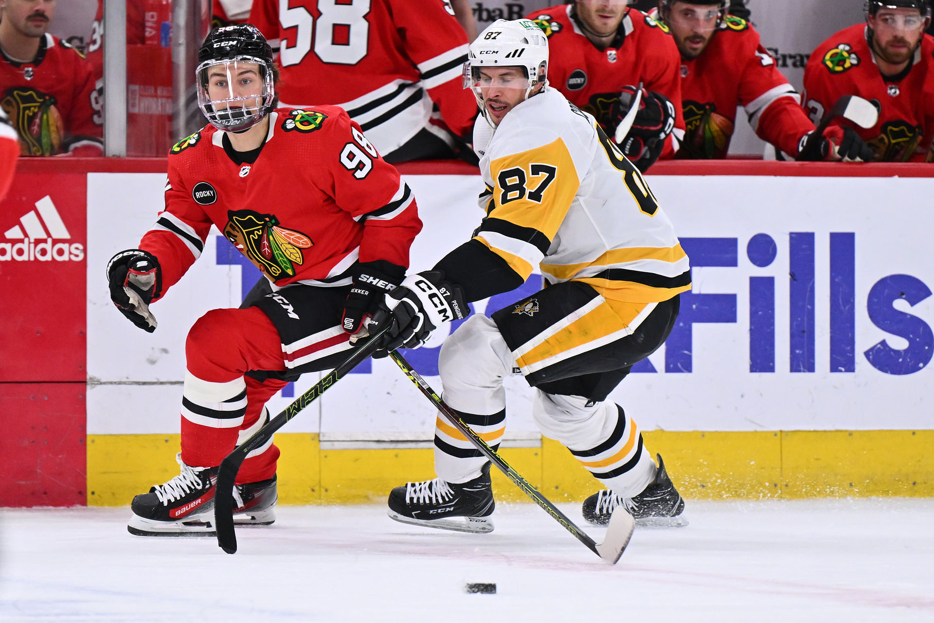 NHL: Pittsburgh Penguins at Chicago Blackhawks - Source: Imagn
