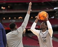 “He’s my guy but we beefing right now”: Youssouf Singare talks about close bond with ex-UConn teammate Cam Spencer