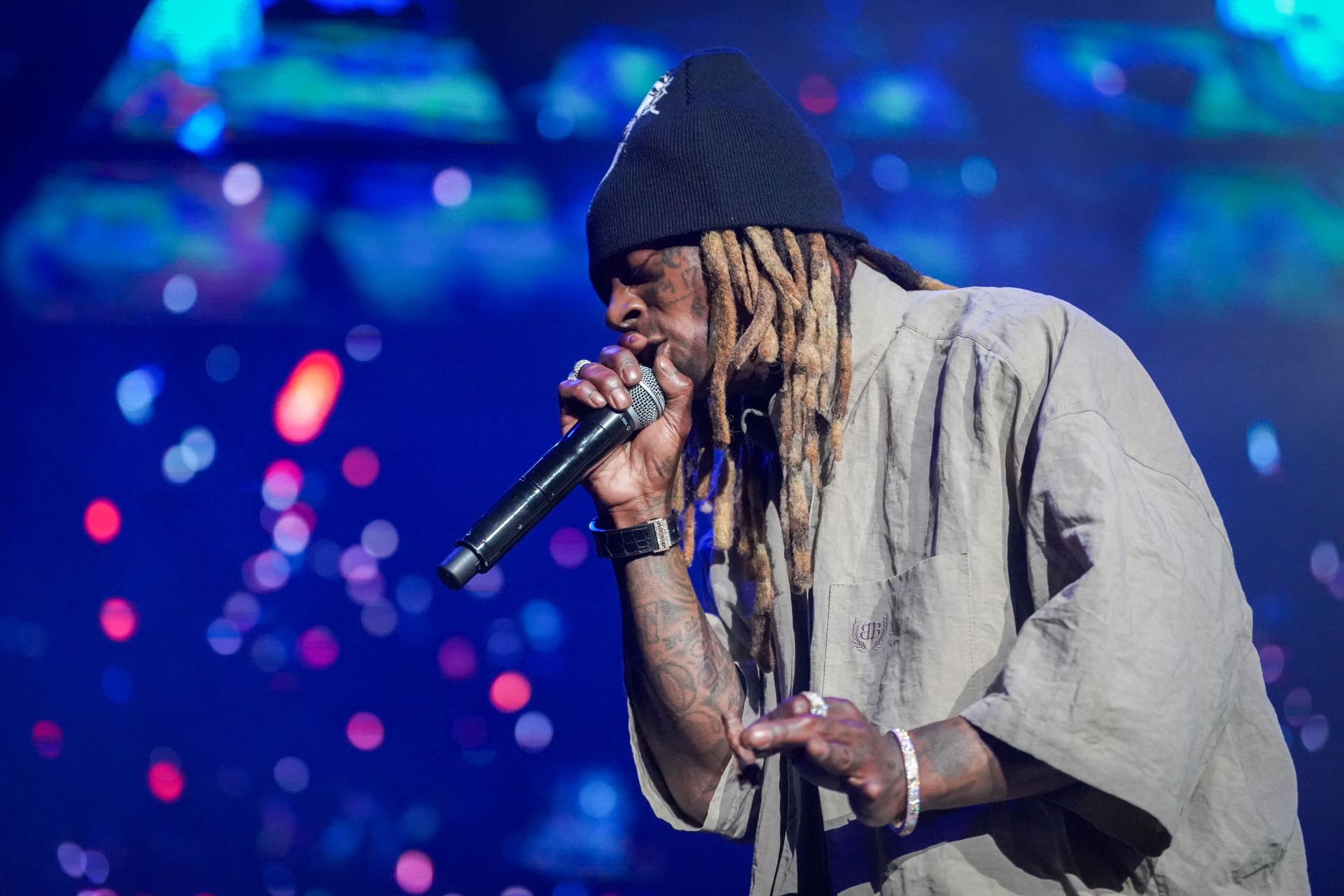 Does Drake or Nicki Minaj feature on Lil Wayne's "Tha Carter VI"? Full list of album features explored