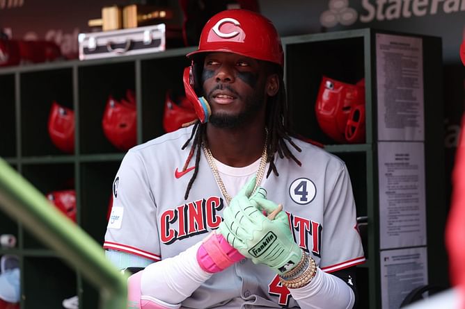 Reds president reveals where things stand on Elly De La Cruz extension talks