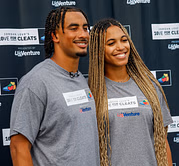 Jordan Love’s fiancée Ronika Stone gets her "fan girling" moments as Packers QB rocks Dodgers jersey at celebrity softball game in LA