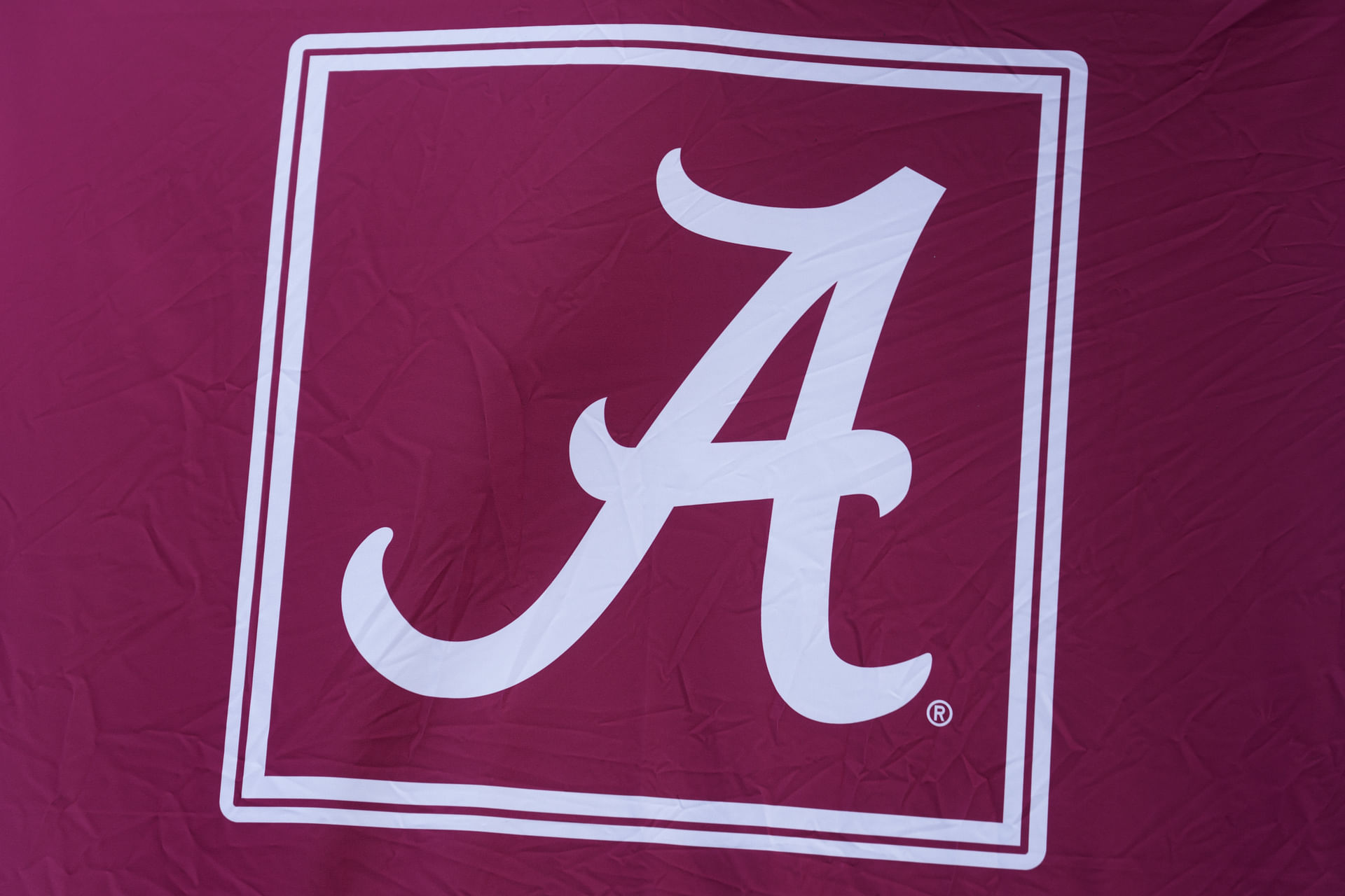 NCAA Football: Alabama at Wisconsin - Source: Imagn