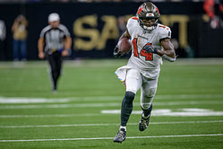 Bucs WR Chris Godwin reveals ditching Patriots' $30,000,000 offer to stay in Tampa