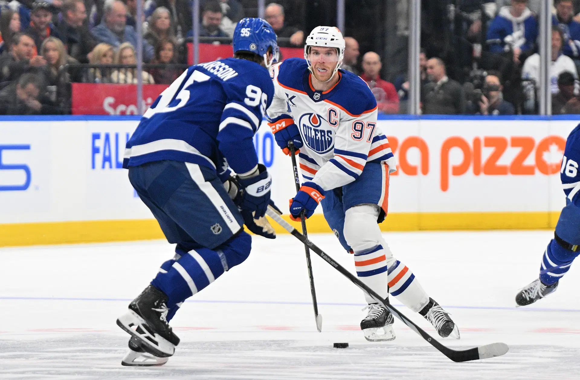 NHL: Edmonton Oilers at Toronto Maple Leafs - Source: Imagn