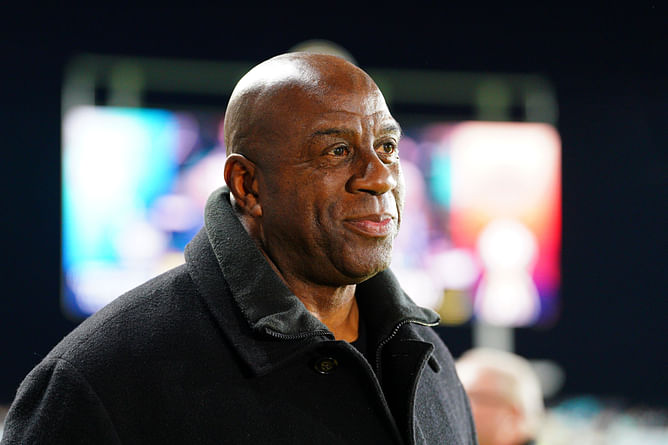NBA legend Magic Johnson makes his feelings clear on Kevin Durant's fit with New York: "Knicks are too slow"