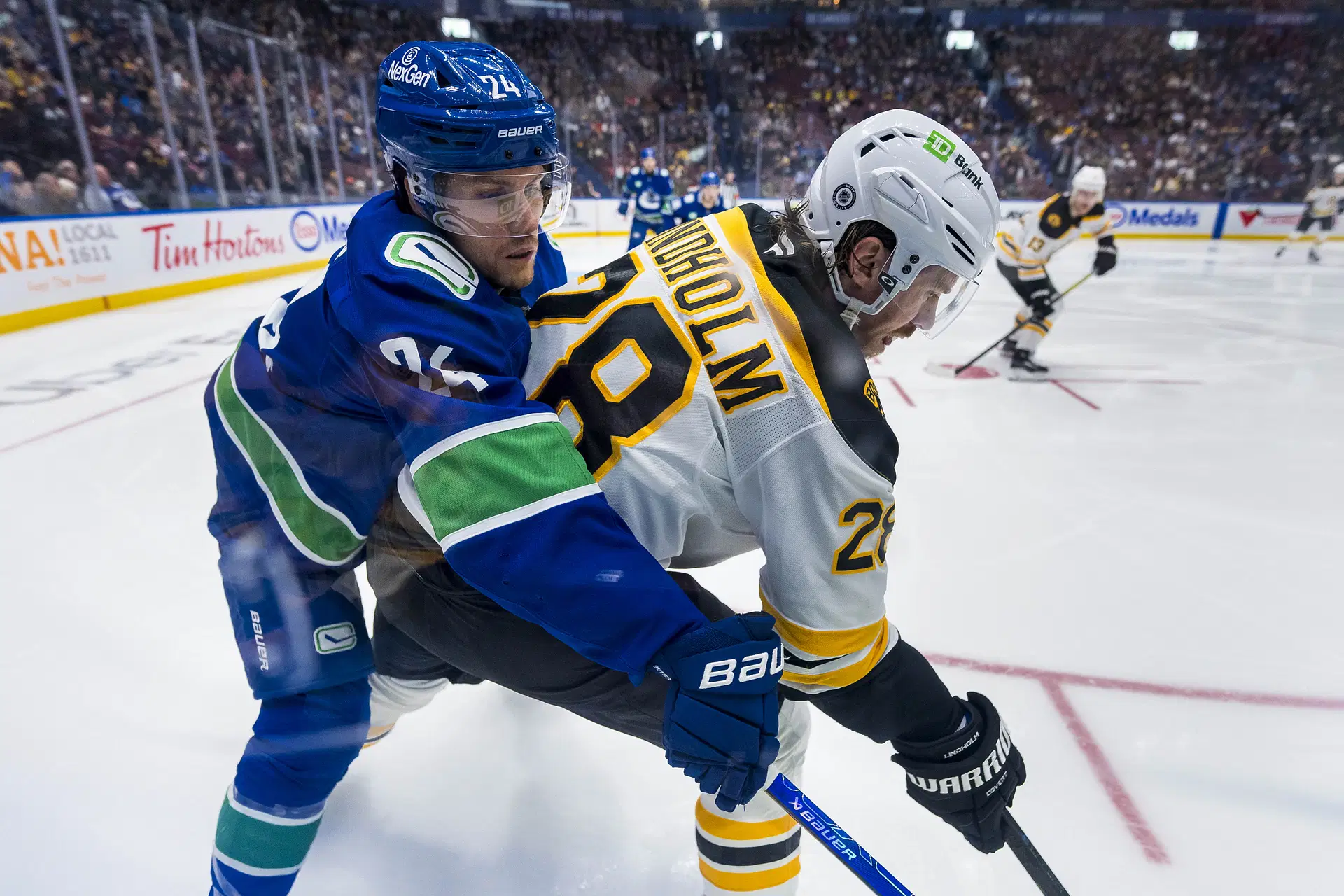 NHL: Boston Bruins at Vancouver Canucks - Source: Imagn