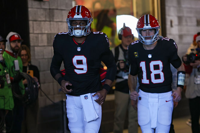 "Teammates are solidly behind him": NFL insider drops concerning news for Kirk Cousins as Falcons move to Michael Penix Jr.