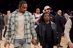 Bears S Jonathan Owens' wife Simone Biles deactivates X account amid Riley Gaines feud