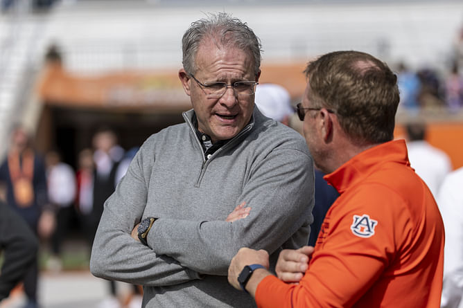 CFB analyst highlights "biggest question" Hugh Freeze should address for Auburn to be competitive in 2025