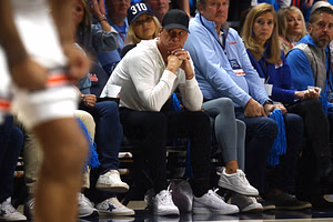 8 days after mother Robin's death, Lane Kiffin gets emotional gesture from Ole Miss player