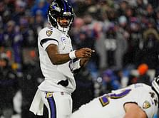 "Too grown to doing these corny poses" - NFL fans react as Lamar Jackson models for camera during Ravens' minicamp