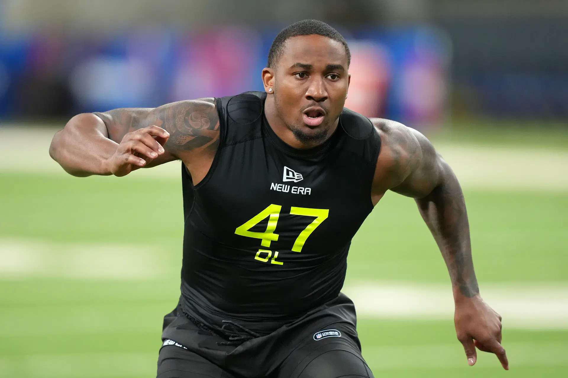 Cowboys DE Donovan Ezeiruaku not concerned about rookie contract while Shemar Stewart holds out of Bengals minicamp (Image credit: Imagn)