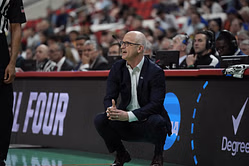 “A hard worker and smart basketball mind”: UConn HC Dan Hurley heaps praise for Princeton asst. coach Mathew Johnson