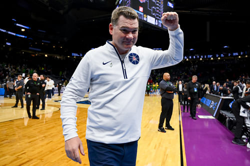 NCAA Basketball: NCAA Tournament Second Round-Oregon at Arizona - Source: Imagn